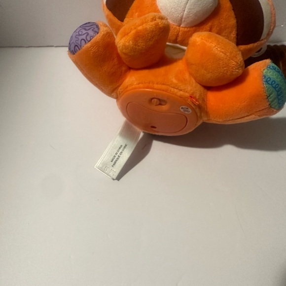 LeapFrog Colorful Counting Red Panda Plush Educational Learning Talking Lights - Picture 9 of 10